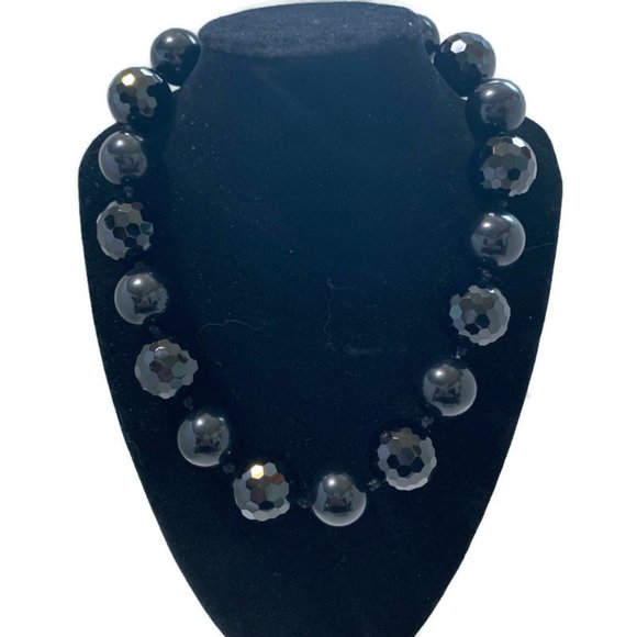 Chunky Retro Style Beaded Glass Choker - Picture 2 of 7